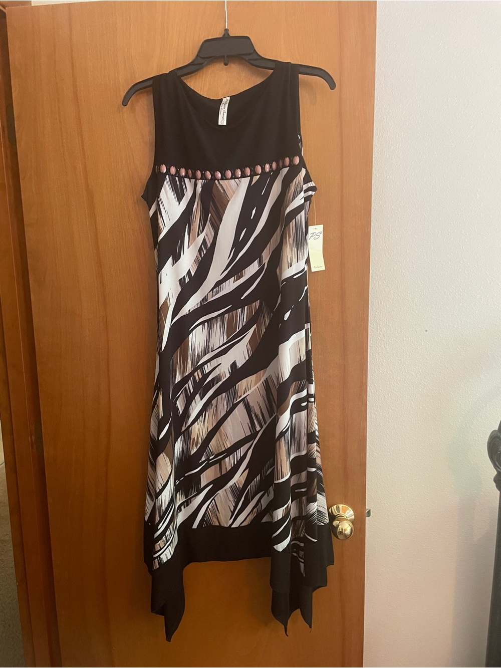 Perseption Black, White & Taupe Sleeveless Handkerchief-Hem Dress